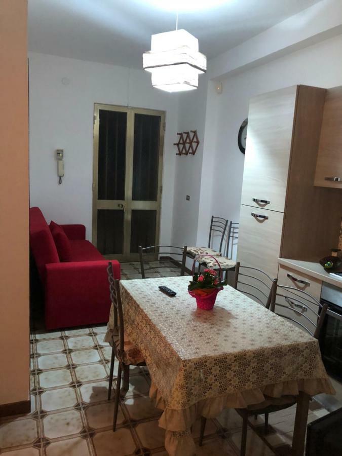 Appartement La maison de Daniele et Maria à Fontane Bianche Extérieur photo